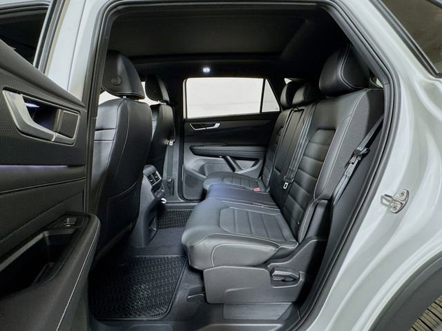 New 2026 Volkswagen Atlas Cross Sport SEL R-Line image 13