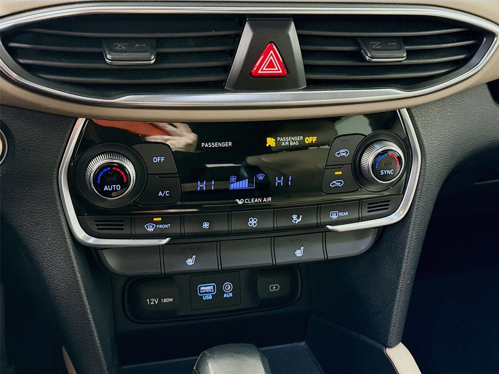 Used 2019 Hyundai Santa Fe Limited image 9