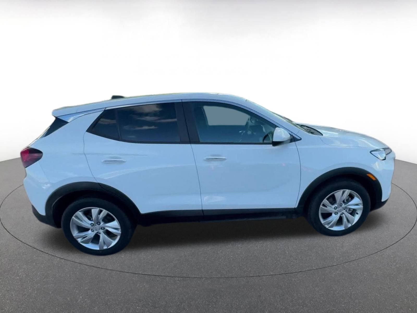 Used 2025 Buick Encore GX Preferred image 16