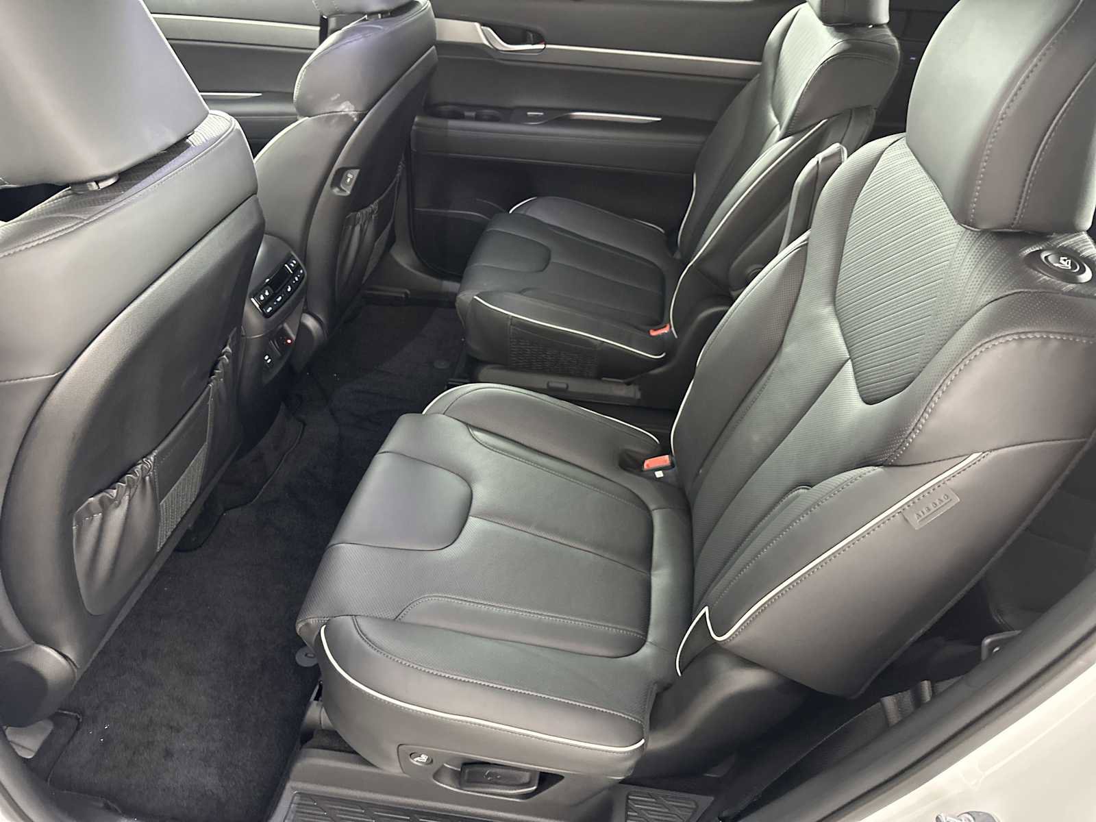 Used 2025 Hyundai Palisade SEL FWD image 22