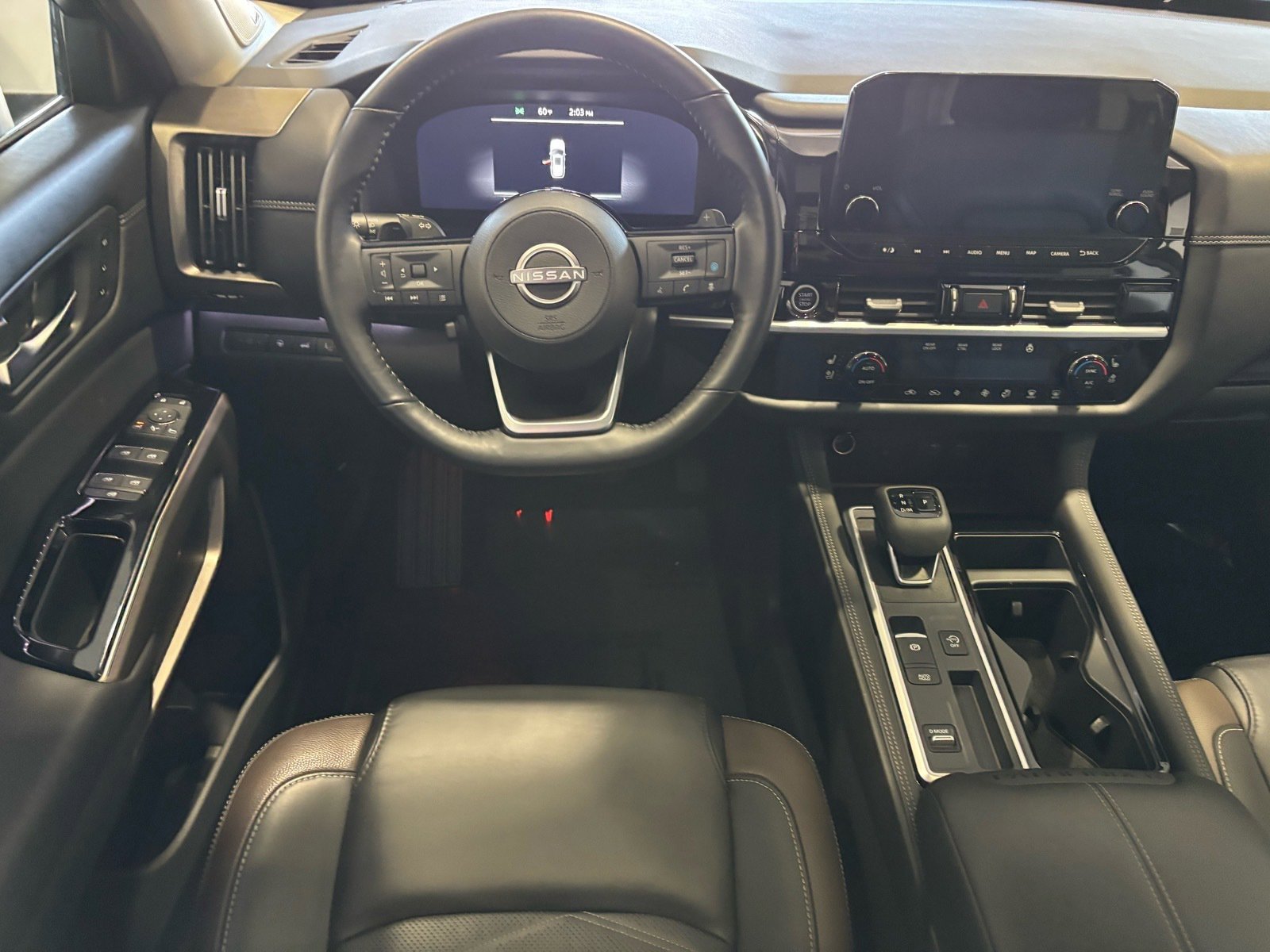 Used 2024 Nissan Pathfinder Platinum w/ Cargo Package image 9