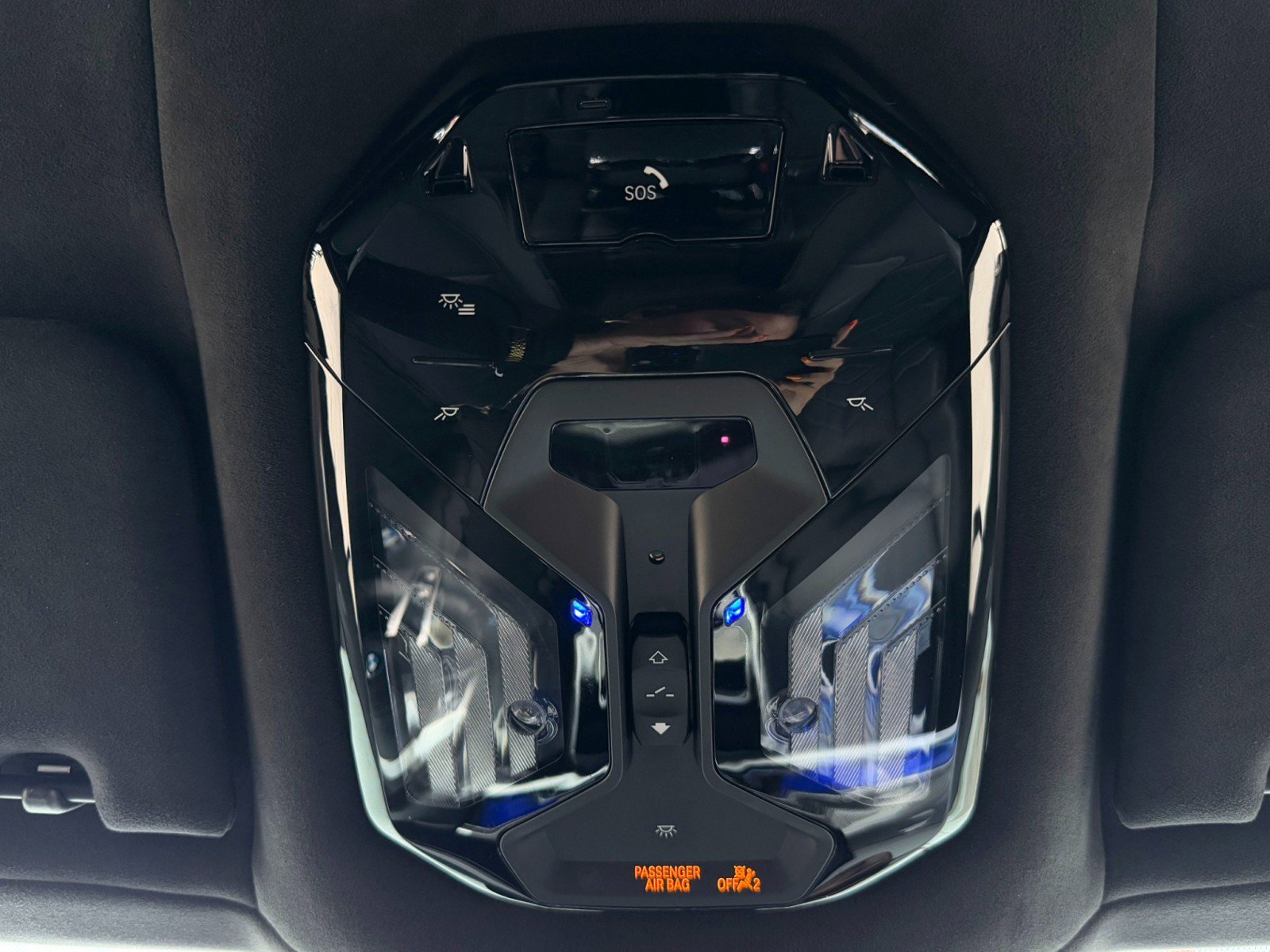 Used 2023 BMW i7 xDrive60 image 40