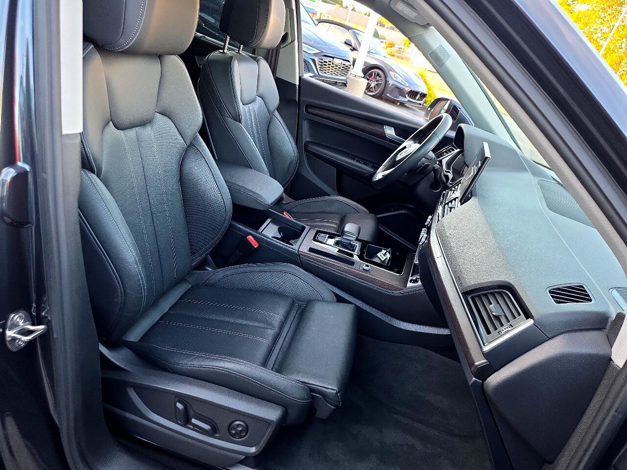 Used 2023 Audi Q5 2.0T Premium Plus w/ Premium Plus Package image 56