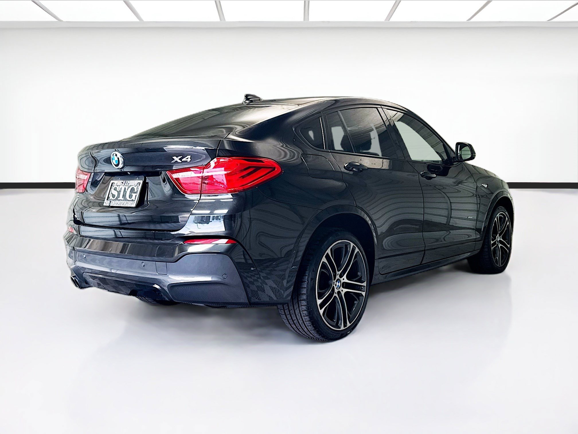 Used 2018 BMW X4 xDrive28i AWD/4WD image 4