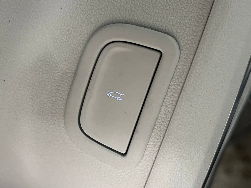 New 2026 Buick Enclave Avenir w/ Super Cruise Package image 16