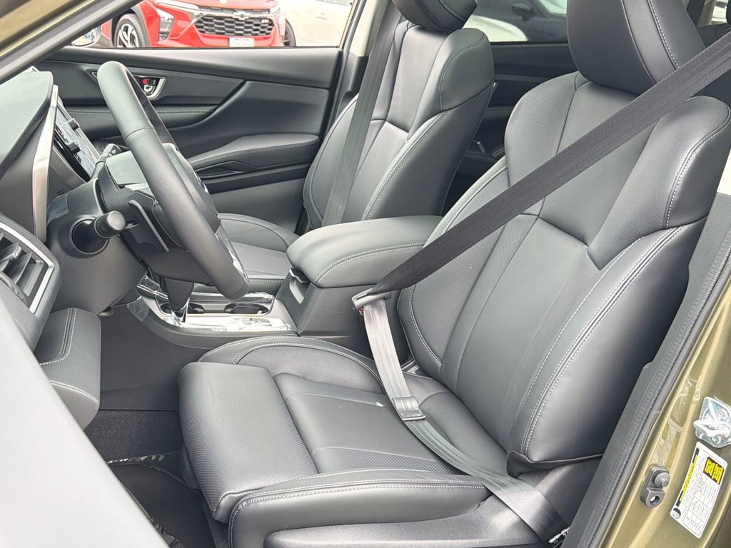 New 2026 Subaru Ascent Limited AWD/4WD image 18