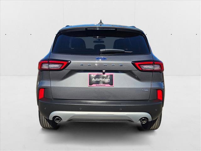 Used 2023 Ford Escape SE image 5