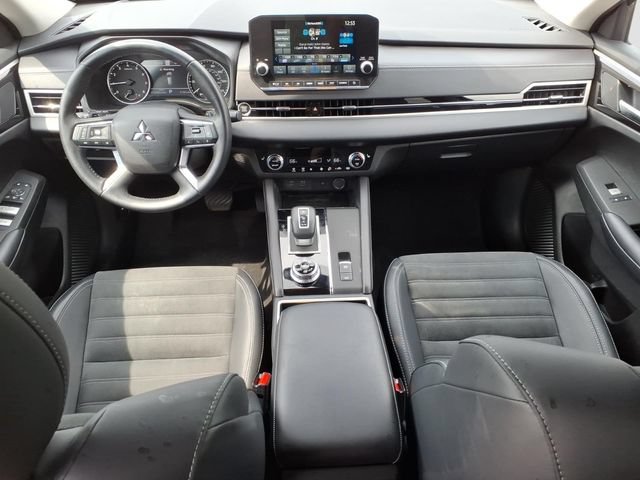 Used 2024 Mitsubishi Outlander SE AWD/4WD image 7
