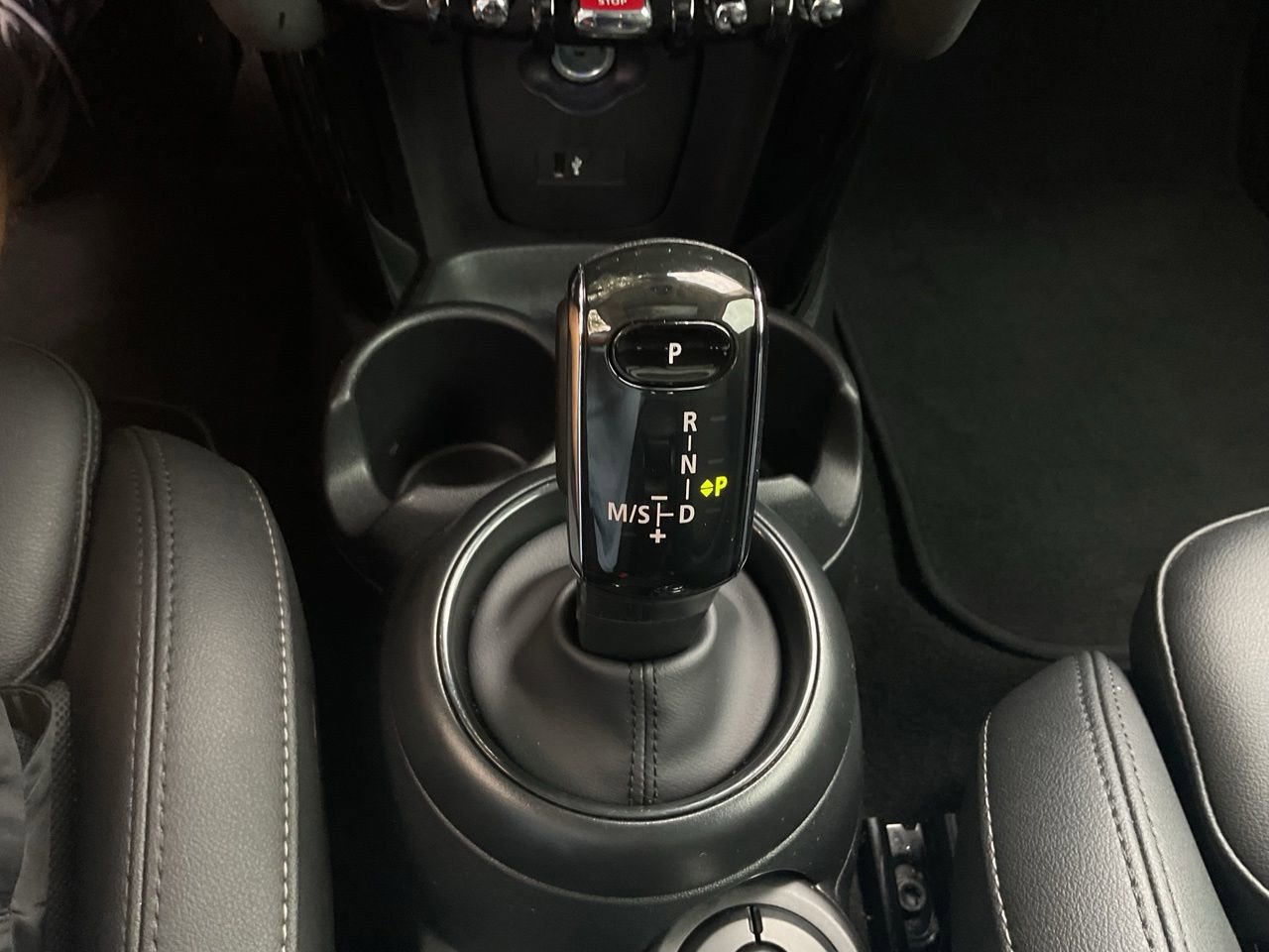 Used 2024 MINI Cooper S FWD image 23
