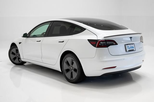 Used 2022 Tesla Model 3 Long Range AWD/4WD image 26