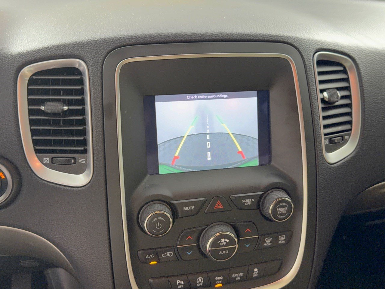Used 2019 Dodge Durango SXT AWD/4WD image 24