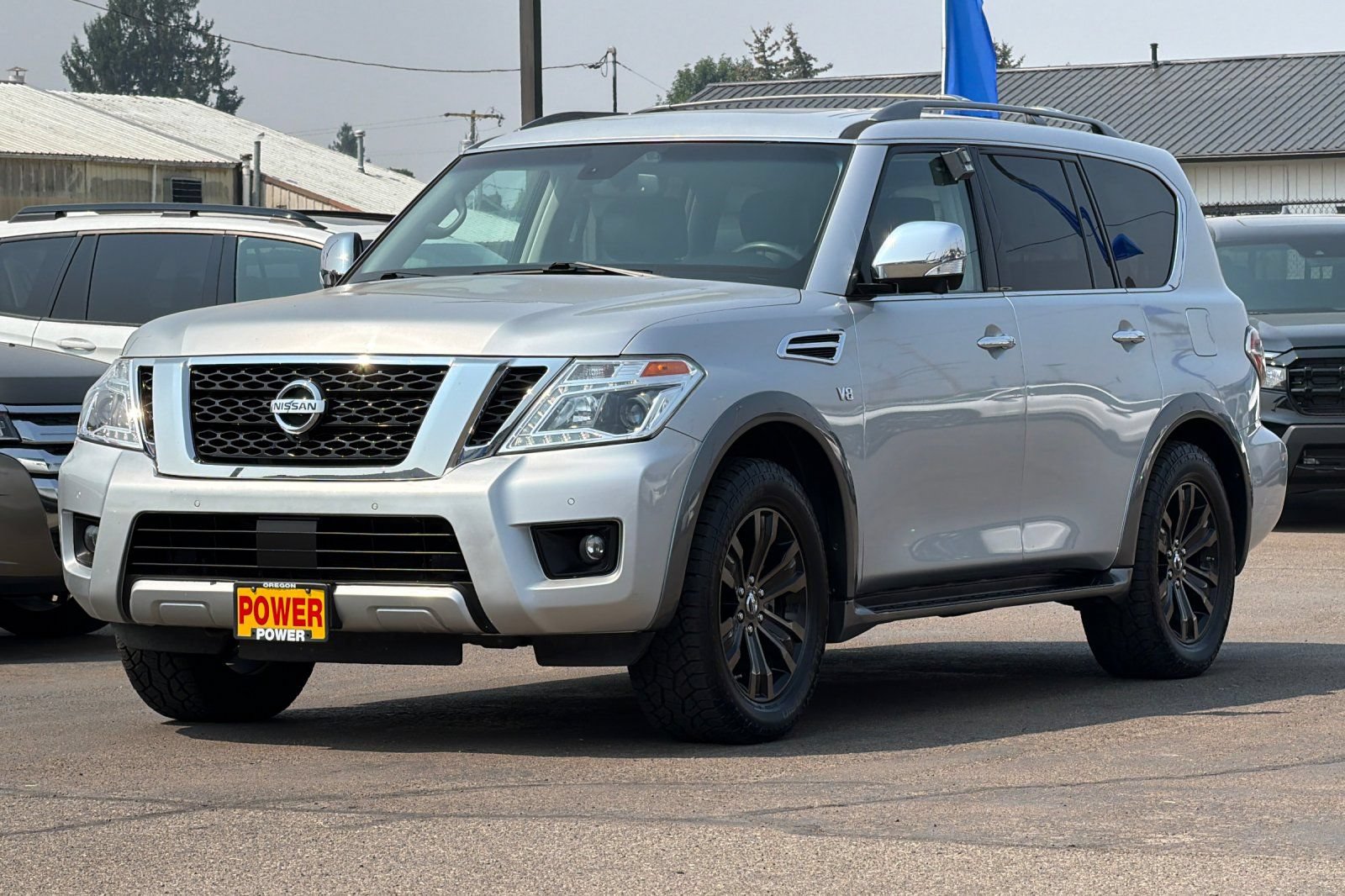 Used 2017 Nissan Armada Platinum w/ Interior Lighting Package AWD/4WD image 7