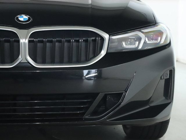Used 2023 BMW 330i xDrive Sedan w/ Premium Package AWD/4WD image 8