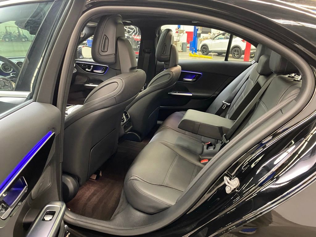 Used 2025 Mercedes-Benz C 300 Sedan image 21