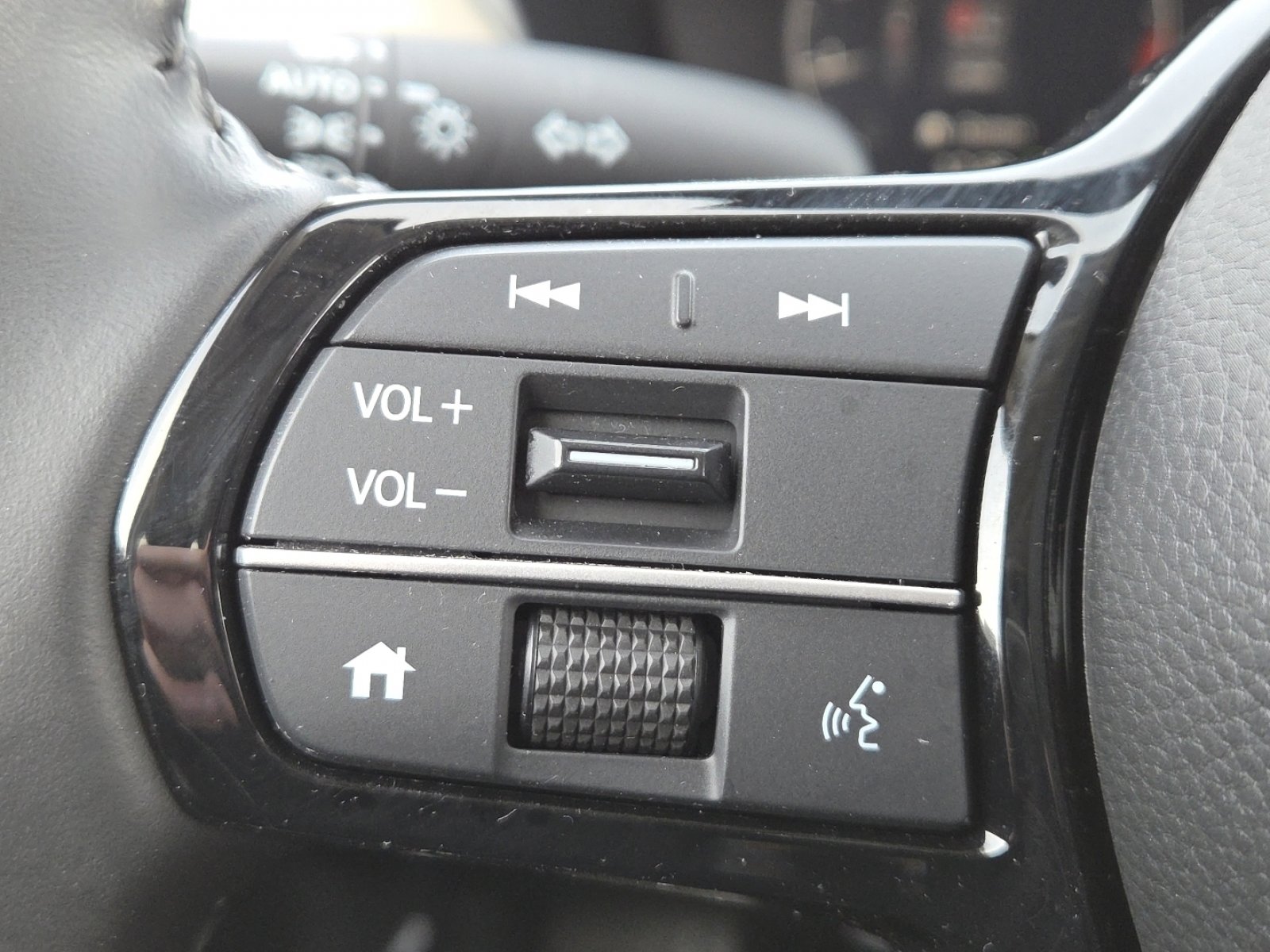 Used 2023 Honda HR-V EX-L image 32