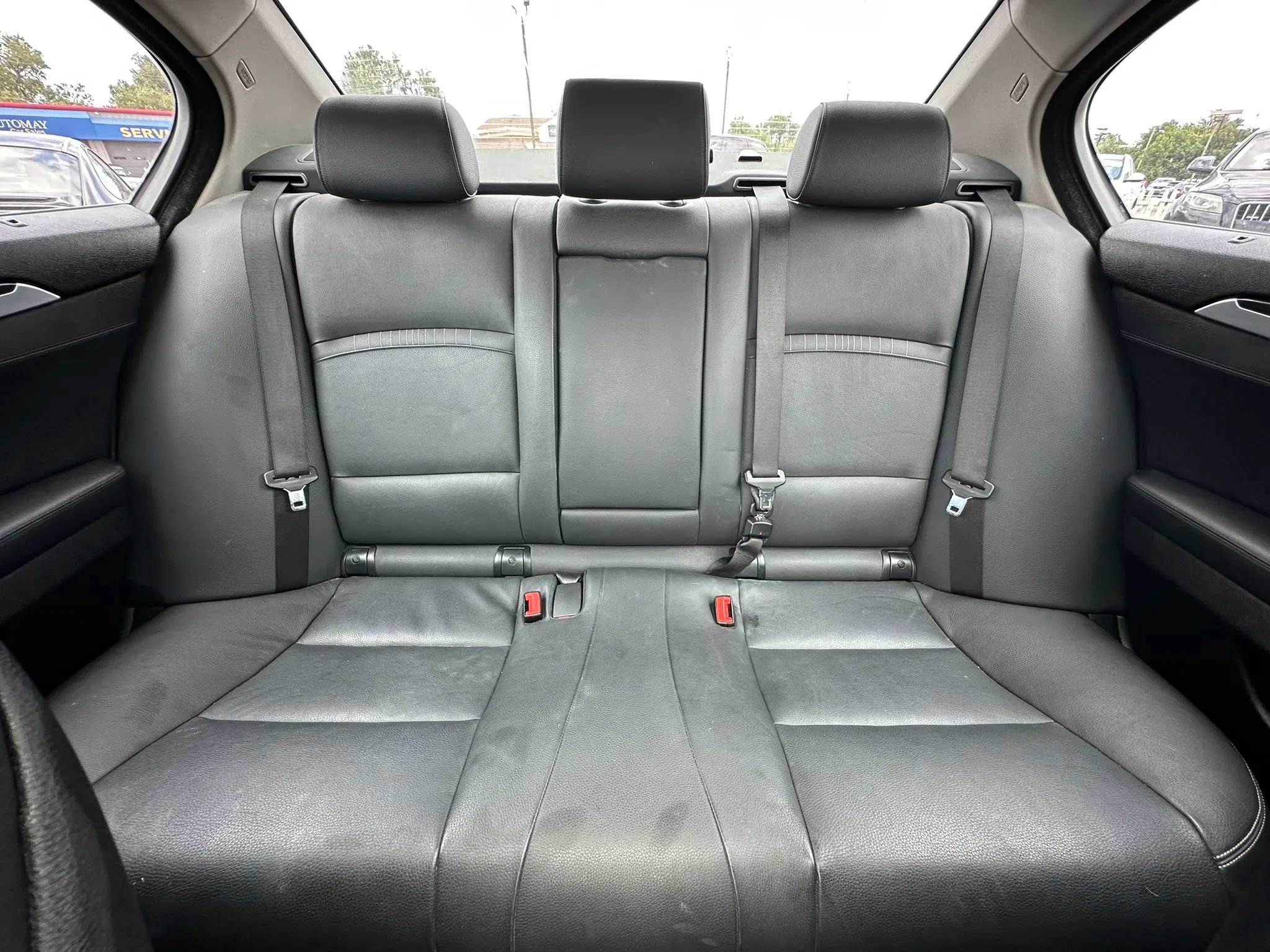 Used 2014 BMW 535d Sedan RWD image 16