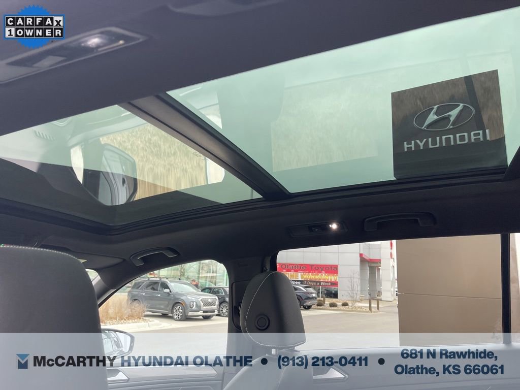 Used 2022 Volkswagen Tiguan SE R-Line image 13