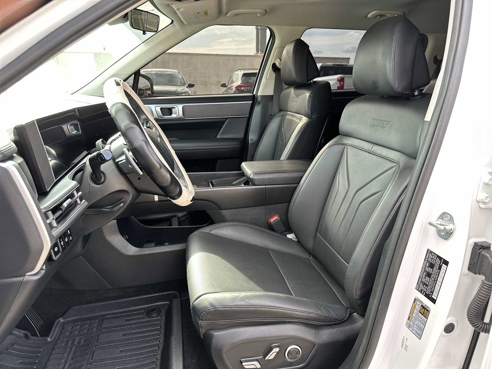 Used 2025 Hyundai Santa Fe XRT AWD/4WD image 19