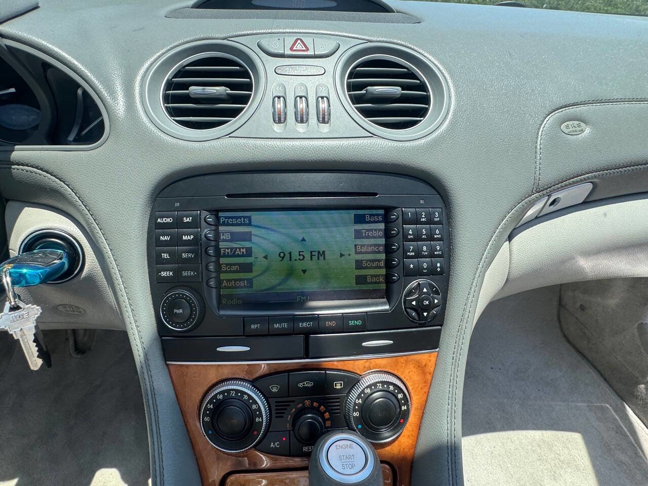 Used 2007 Mercedes-Benz SL 550 image 67