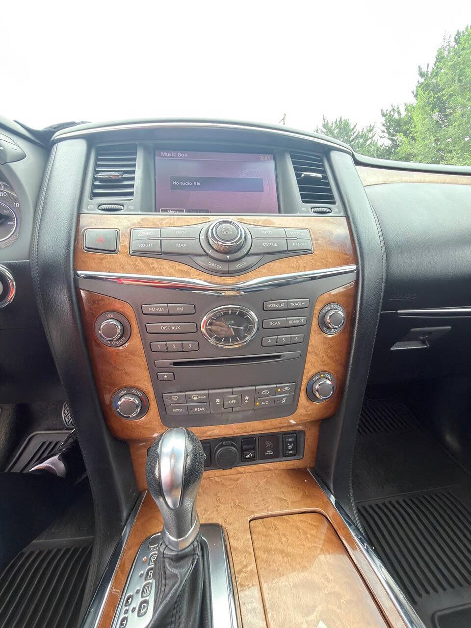Used 2012 INFINITI QX56 4WD w/ Theater Pkg image 27