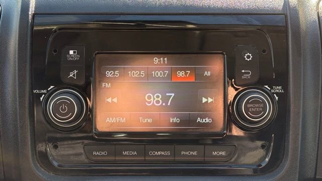 Used 2018 RAM ProMaster 2500 w/ Interior Convenience Group image 27