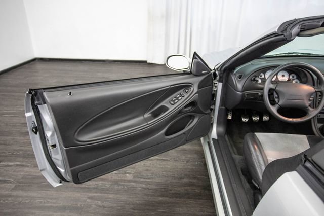 Used 2003 Ford Mustang Cobra image 16