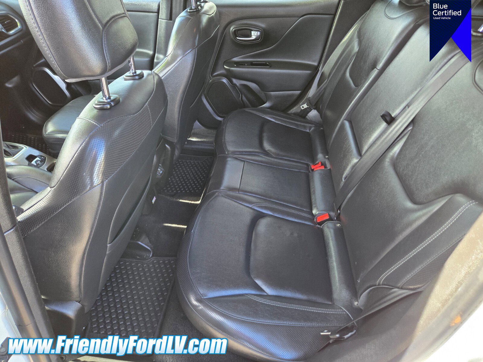 Used 2022 Jeep Renegade Limited AWD/4WD image 10