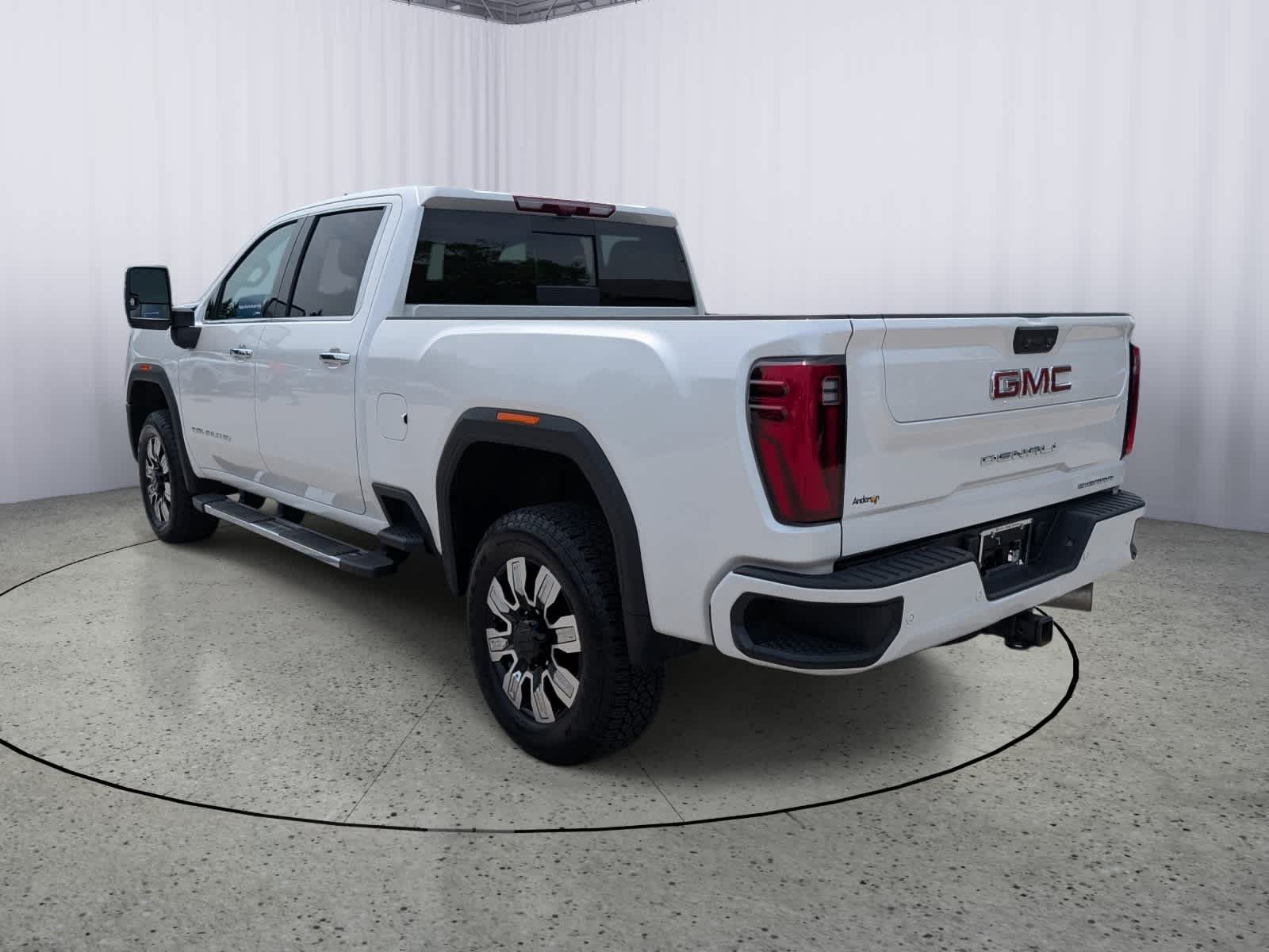 Certified 2025 GMC Sierra 2500 Denali w/ Denali Reserve Package AWD/4WD image 5