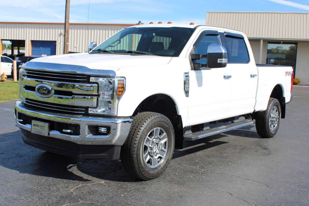 Used 2019 Ford F250 Lariat w/ Chrome Package image 13