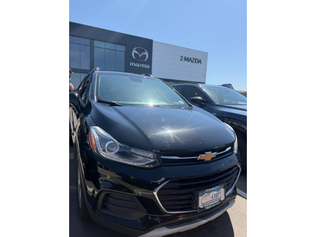 Used 2019 Chevrolet Trax LT w/ Driver Confidence Package AWD/4WD image 5