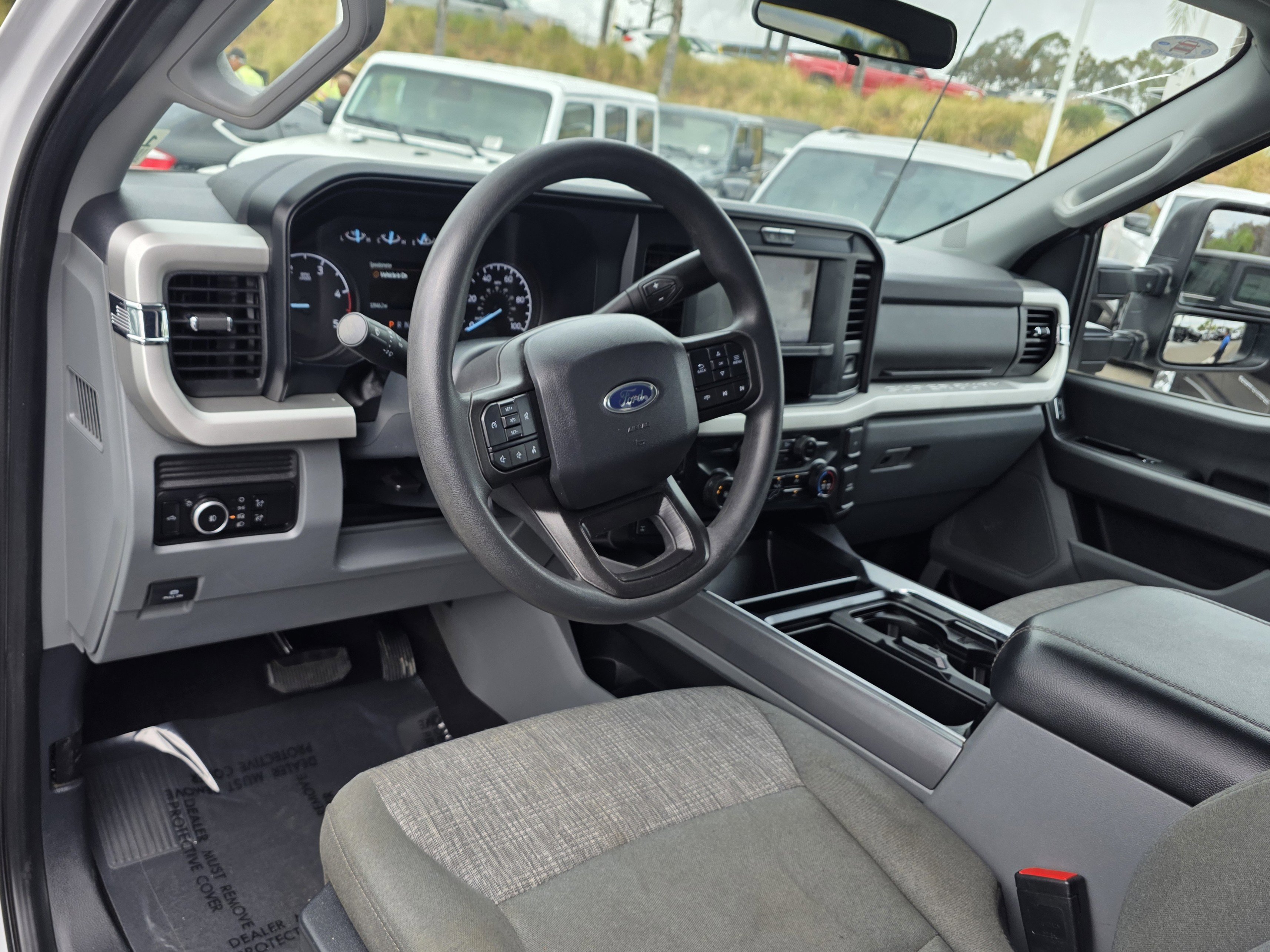 Used 2025 Ford F250 XLT w/ 360-Degree Camera Package image 16