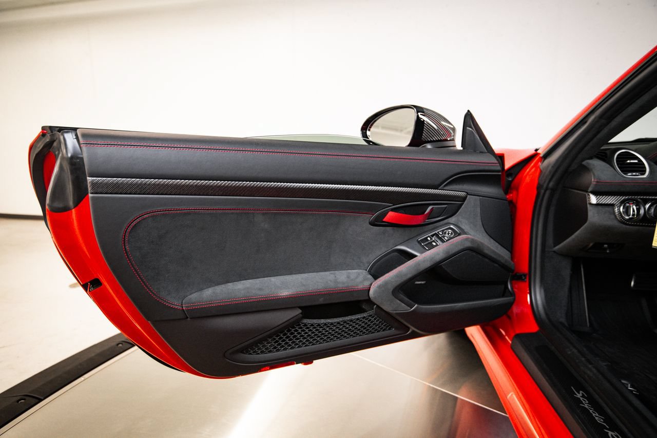 Certified 2024 Porsche 718 Boxster Spyder RS RWD image 22