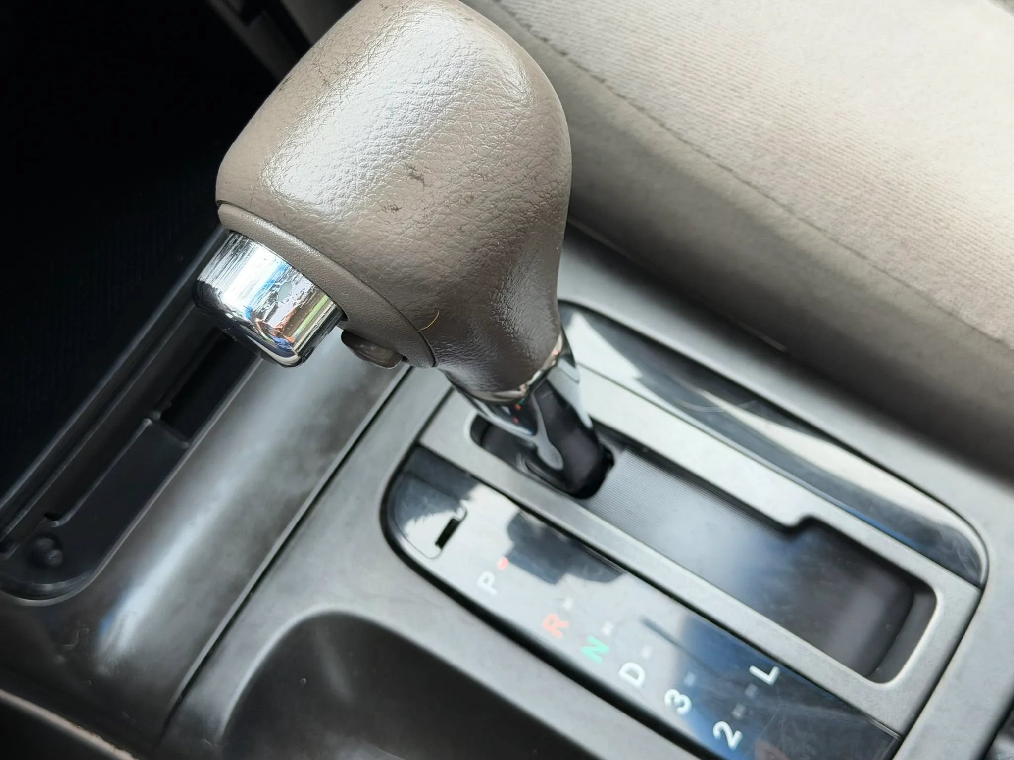 Used 2006 Toyota Camry LE FWD image 29