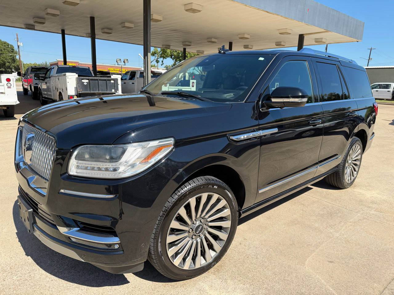 Used 2020 Lincoln Navigator Reserve w/ Luxury Package image 1