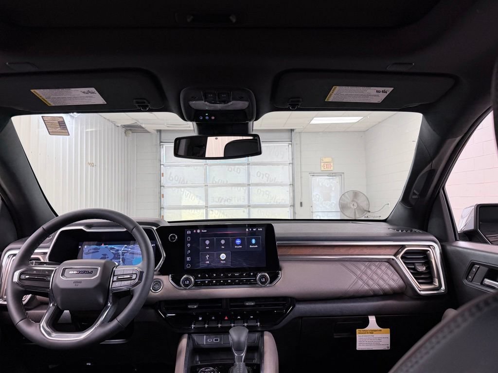 New 2026 GMC Canyon Denali w/ LPO, Denali Black Edition AWD/4WD image 27