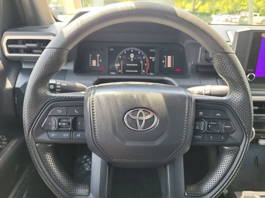 Certified 2024 Toyota Tacoma SR AWD/4WD image 8