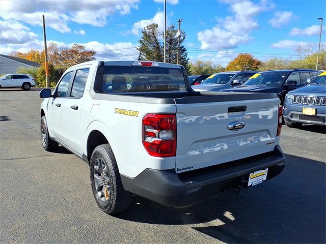 Used 2023 Ford Maverick Tremor w/ Tremor Off-Road Package image 3