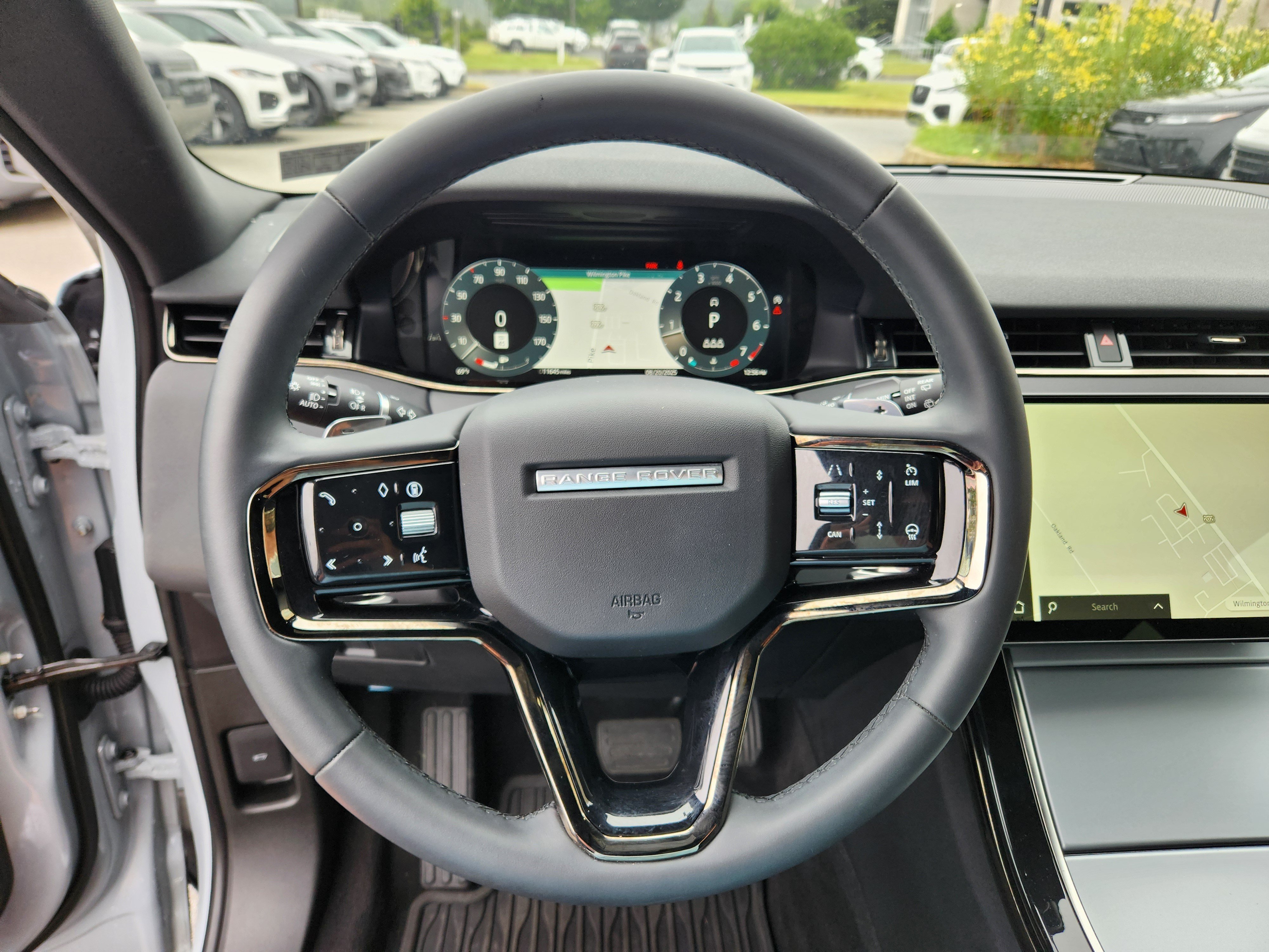 Certified 2025 Land Rover Range Rover Evoque S AWD/4WD image 18