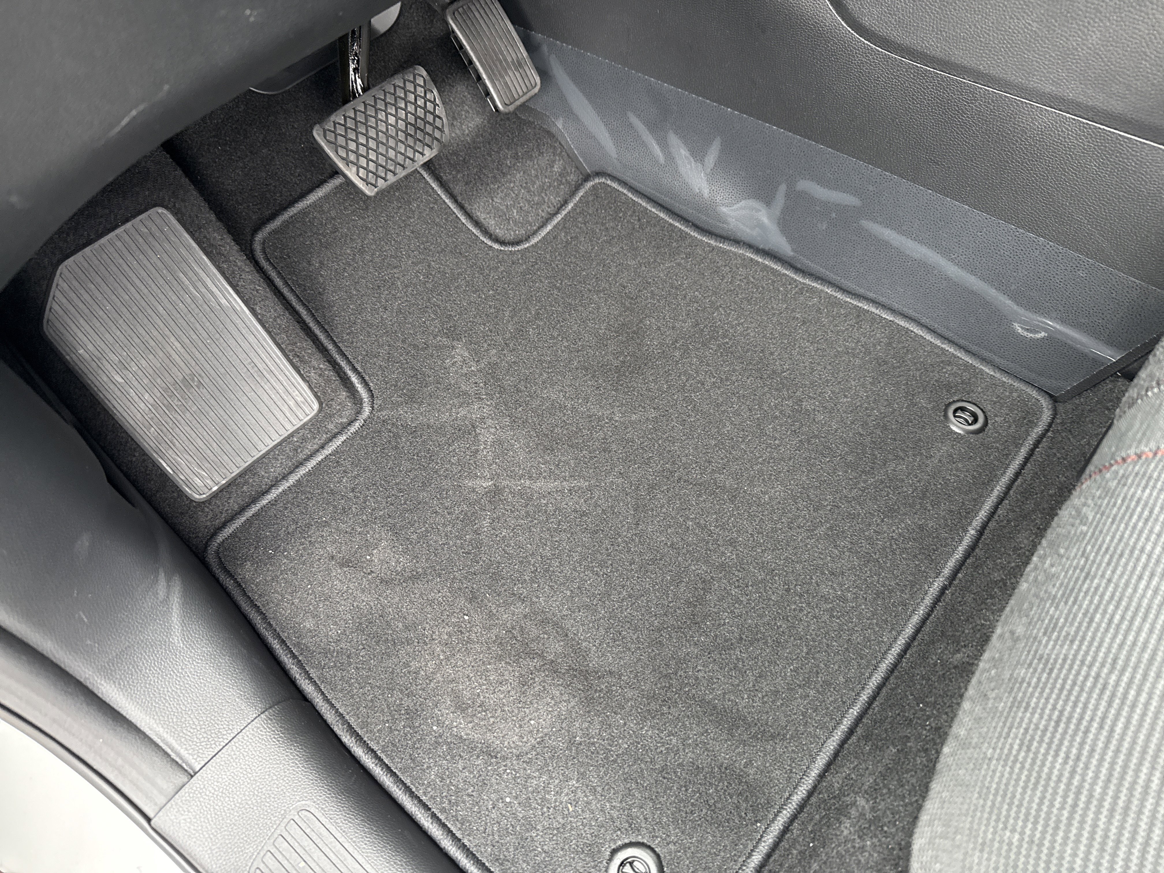 New 2026 Honda Pilot Sport image 15