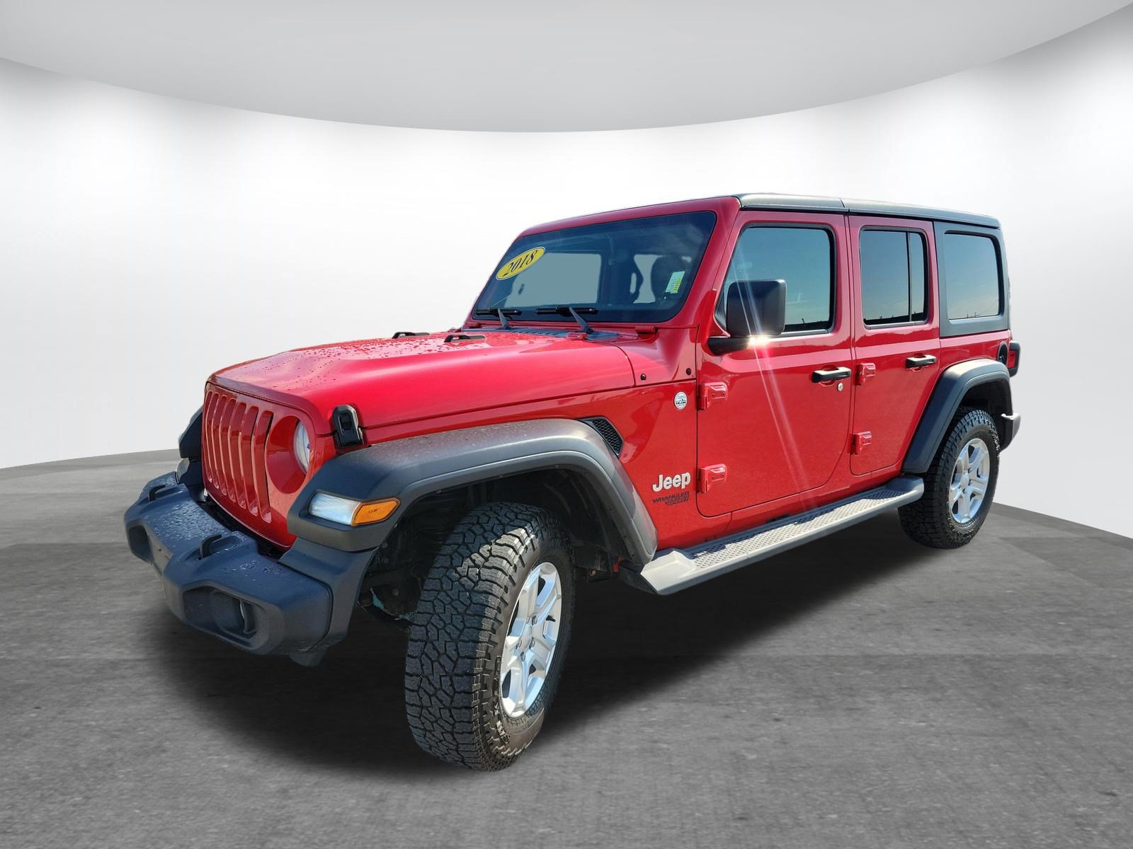 Used 2018 Jeep Wrangler Unlimited Sport S AWD/4WD image 3