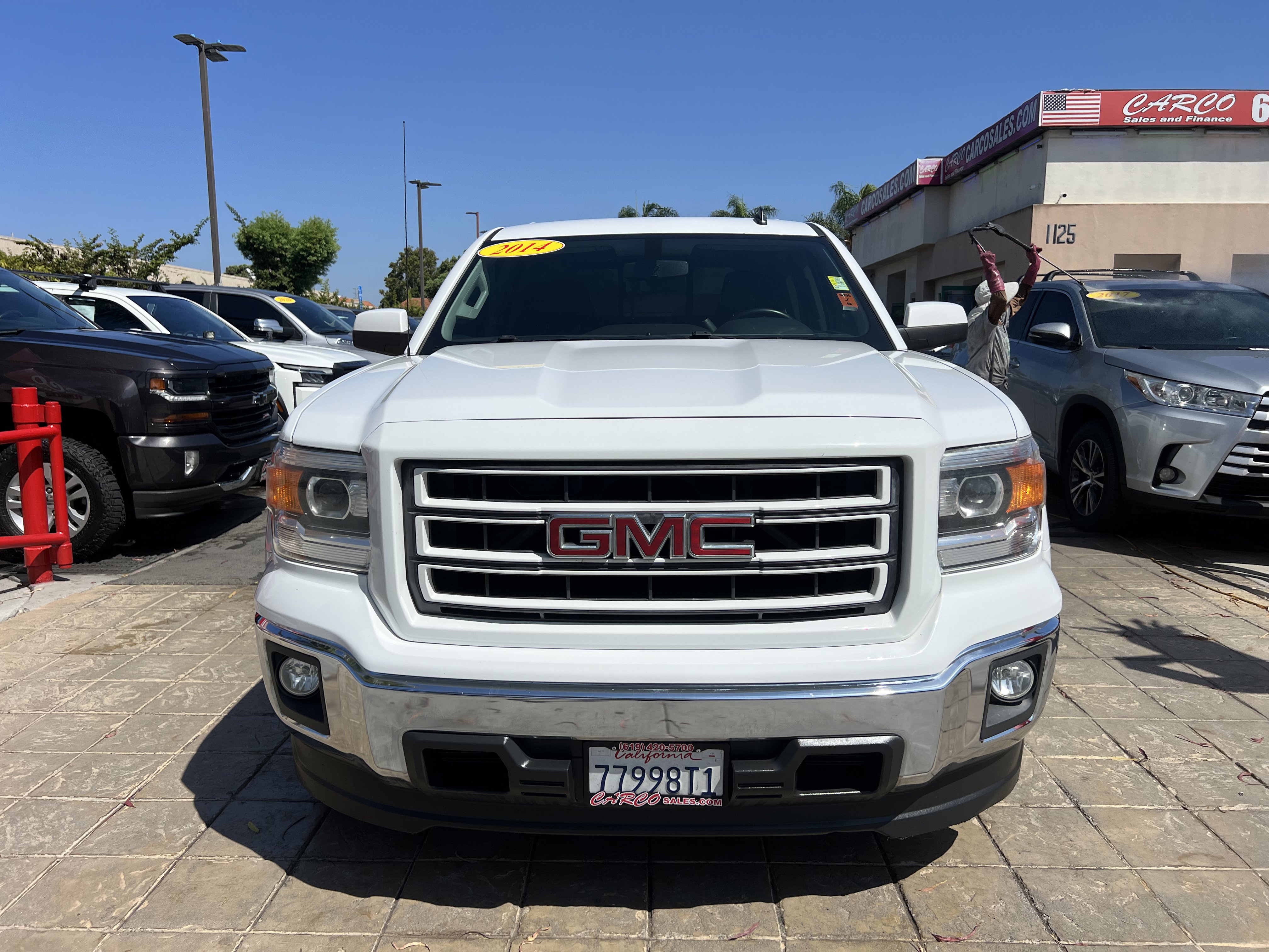 Used 2014 GMC Sierra 1500 SLE w/ SLE Value Package RWD image 3