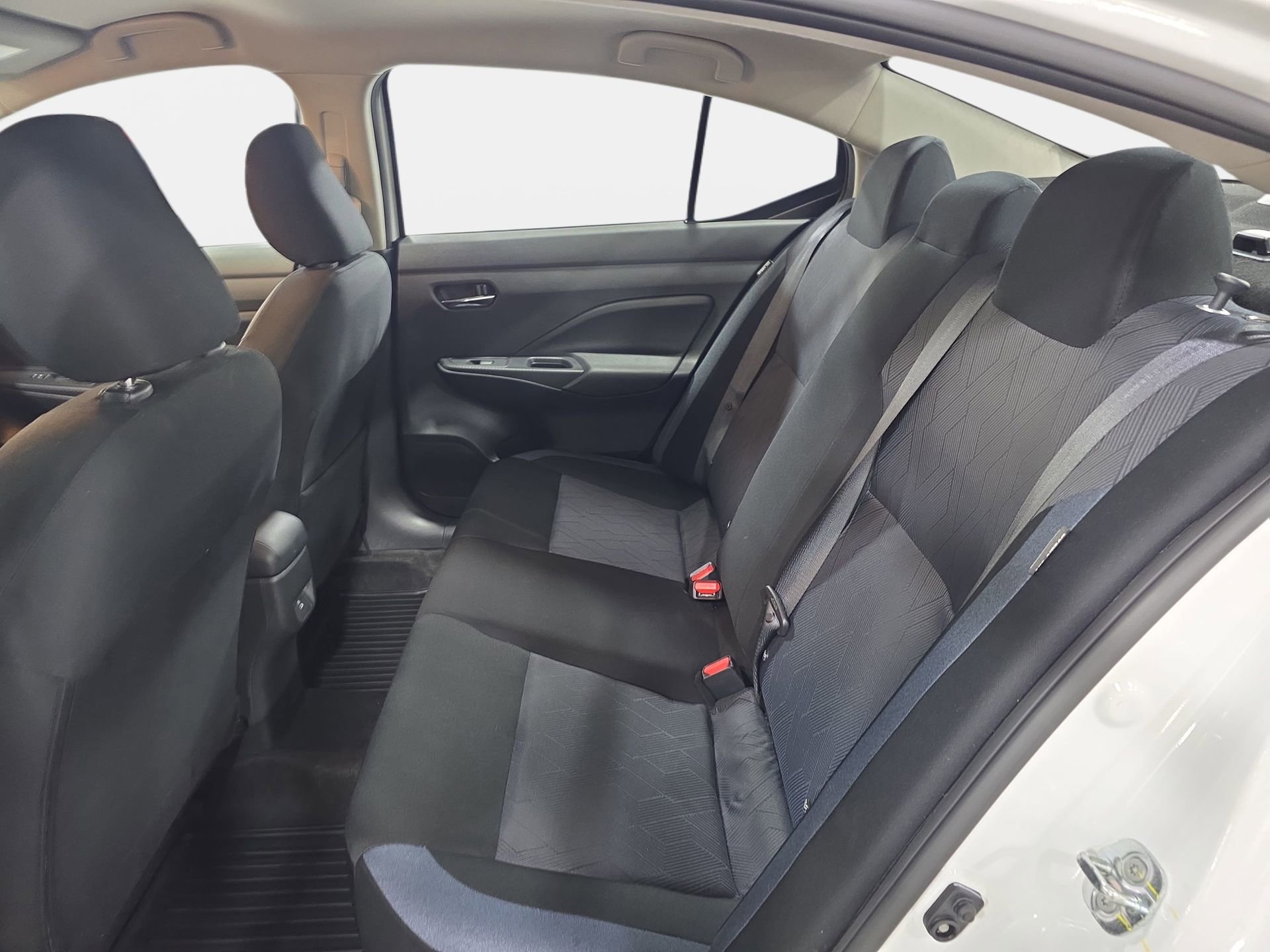 Certified 2025 Nissan Versa SV w/ Trunk Package image 13