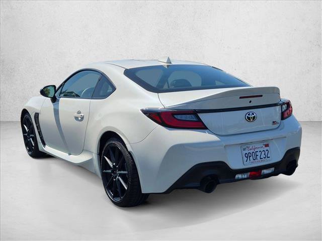 Used 2024 Toyota GR86 Premium RWD image 10