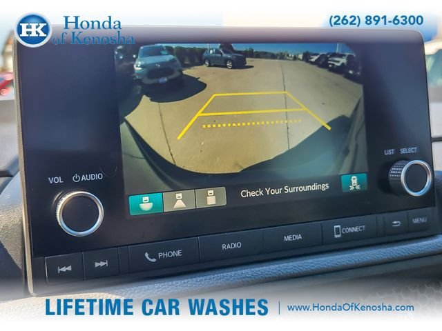 Used 2025 Honda CR-V Sport image 16