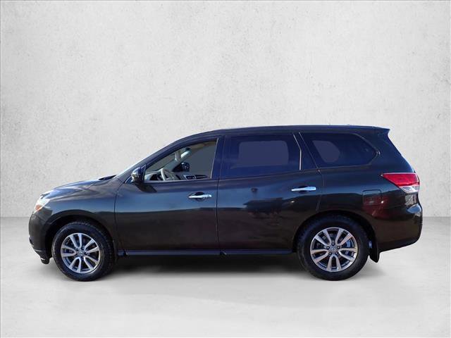 Used 2015 Nissan Pathfinder S video 2