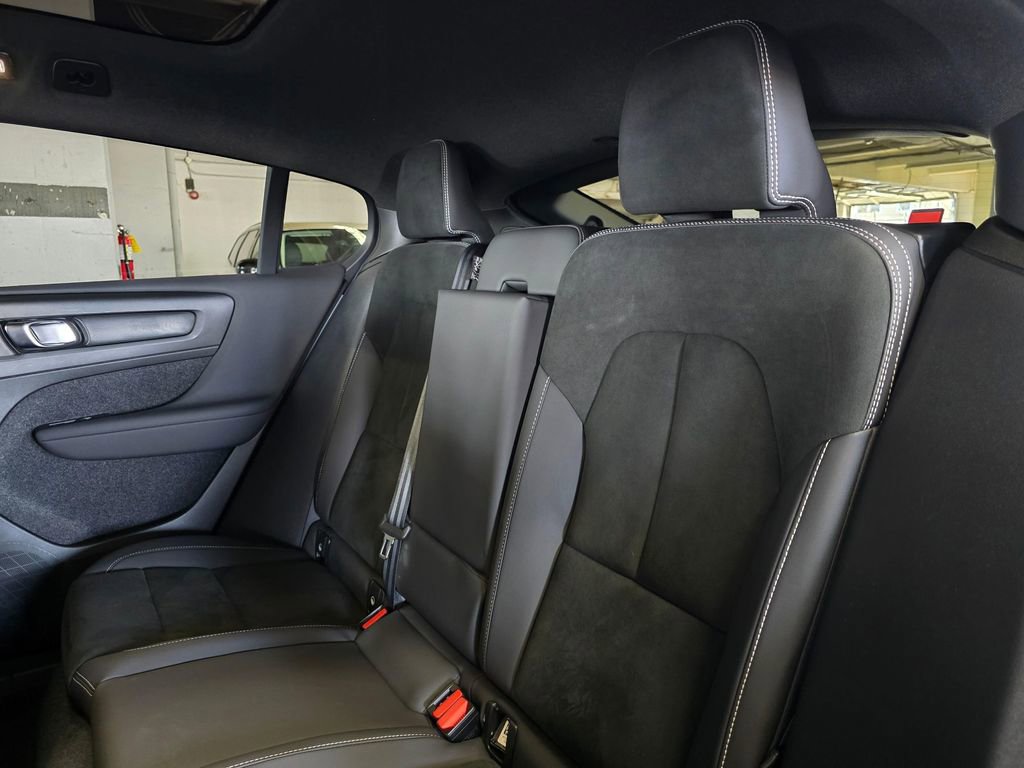 Certified 2023 Volvo C40 P8 Recharge Ultimate image 53