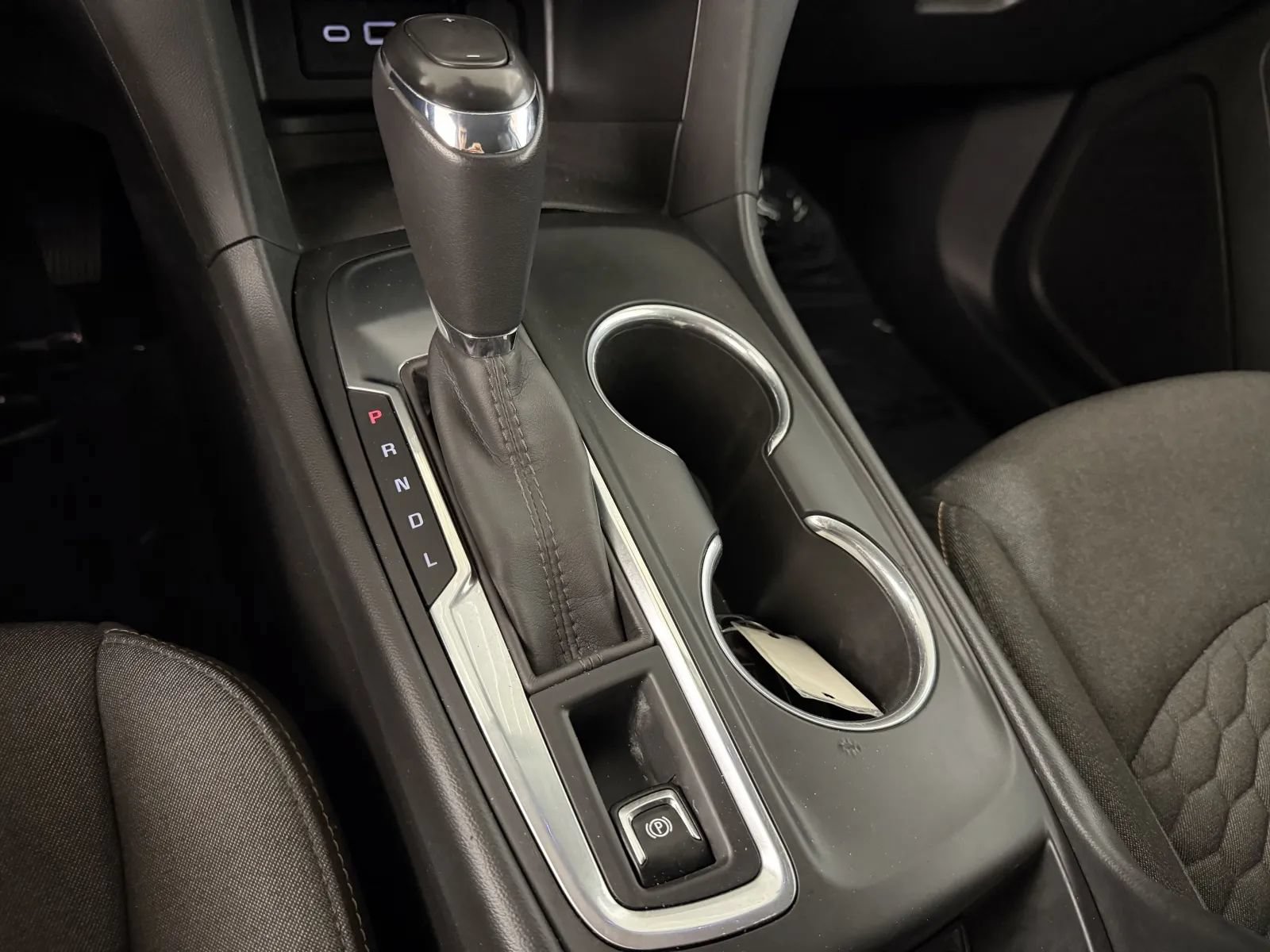 Used 2019 Chevrolet Equinox LT FWD image 23