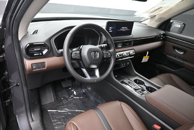 New 2026 Honda Pilot Touring image 13