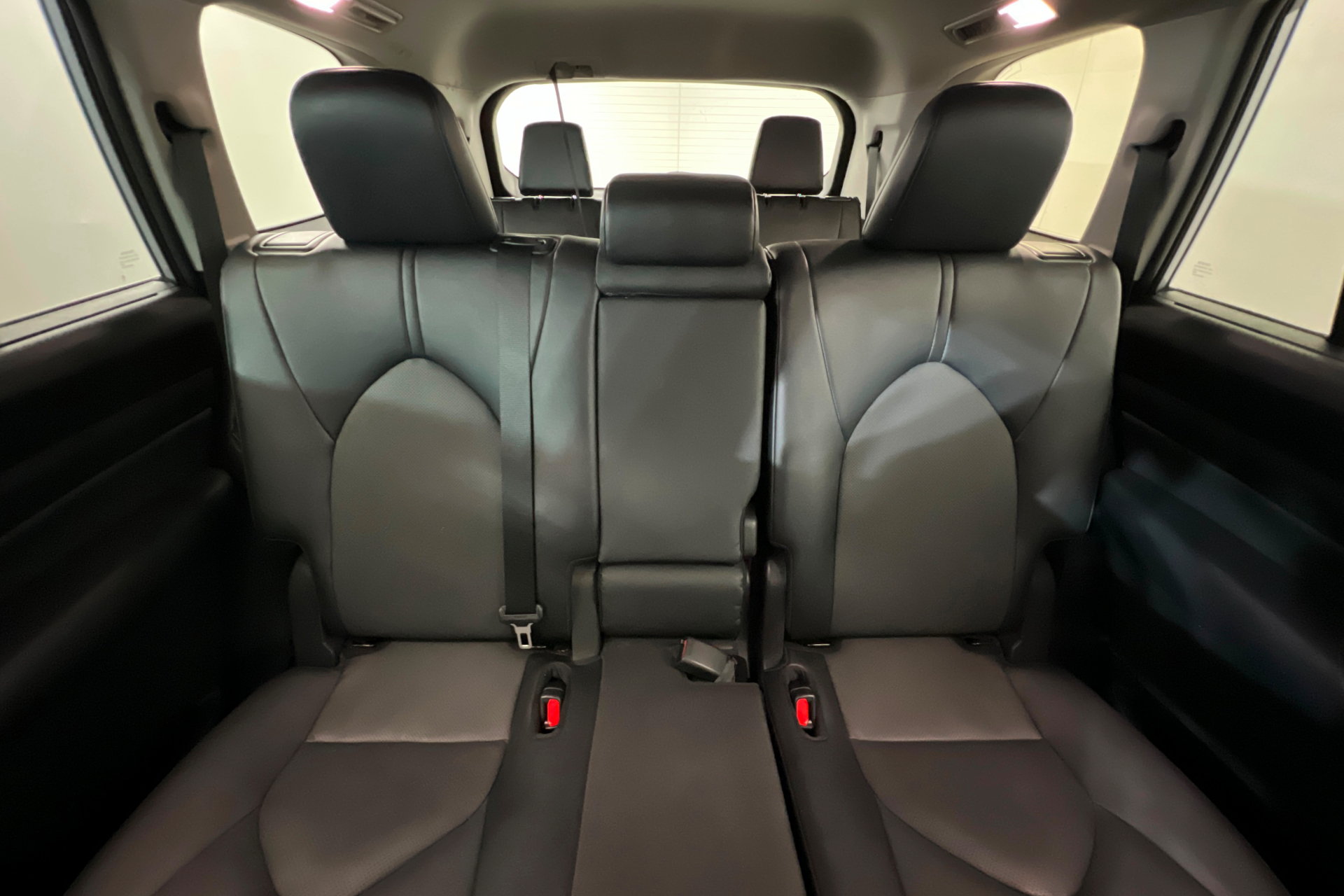 Certified 2025 Toyota Grand Highlander AWD image 27