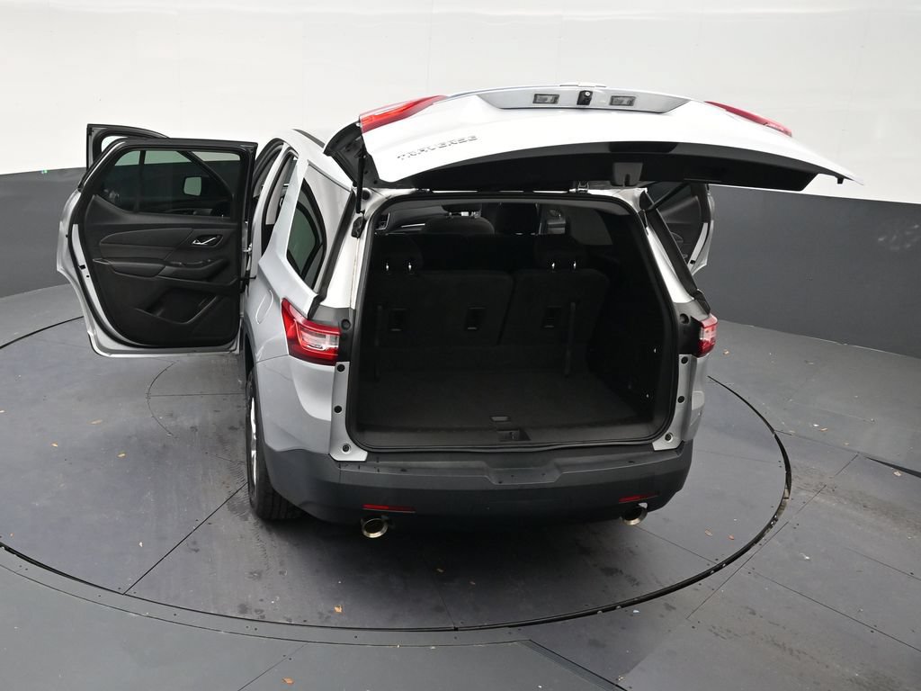 Used 2021 Chevrolet Traverse LS FWD image 31